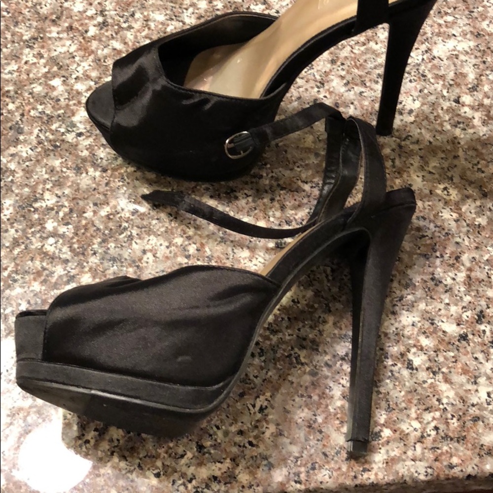 Heels!!!! - Picture 2 of 2